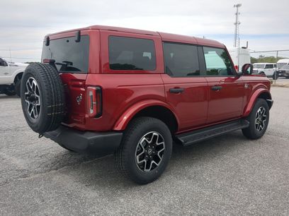 New 2026 Ford Bronco Outer Banks