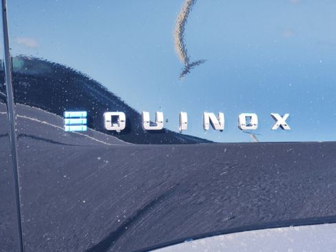 New 2026 Chevrolet Equinox EV LT image 5