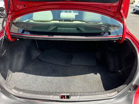Used 2011 Toyota Corolla LE FWD image 7