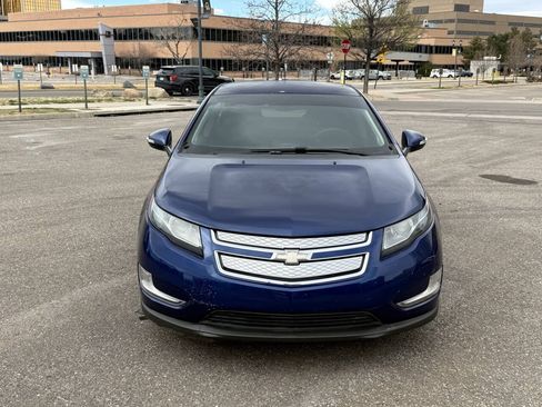Used 2013 Chevrolet Volt FWD image 3