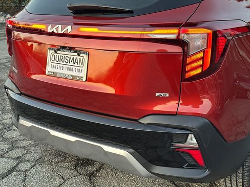 Certified 2024 Kia Seltos SX image 5