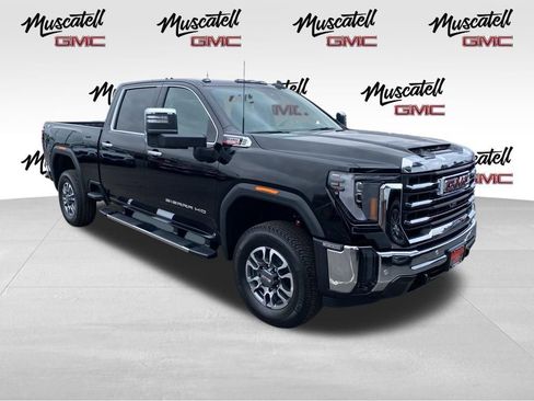 New 2026 GMC Sierra 3500 SLT w/ SLT Premium Package AWD/4WD image 3