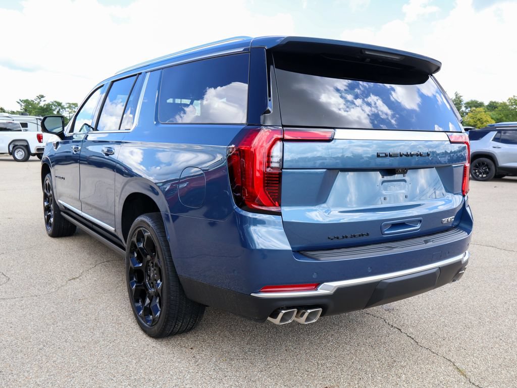New 2026 GMC Yukon XL Denali w/ Denali Reserve Package AWD/4WD image 36