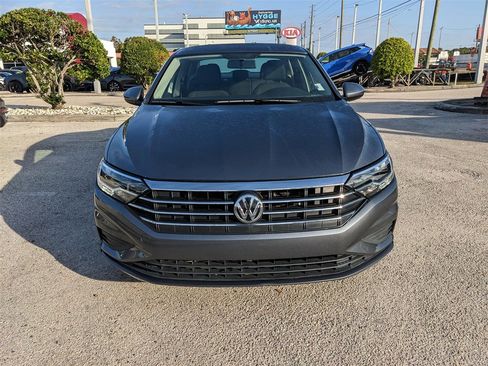 Used 2019 Volkswagen Jetta S w/ Driver Assistance Package image 9