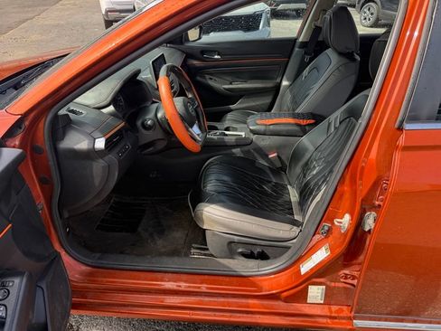 Used 2020 Nissan Altima 2.5 SR FWD image 9