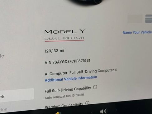 Used 2023 Tesla Model Y Performance AWD/4WD image 18