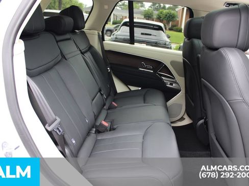 Used 2023 Land Rover Range Rover SE AWD/4WD image 23