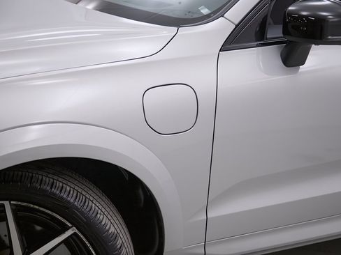 Certified 2023 Volvo XC60 T8 Polestar image 6