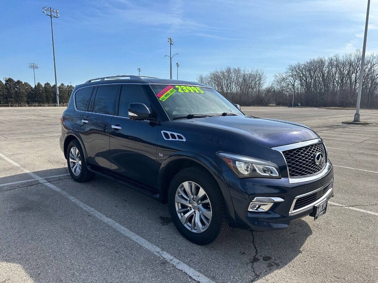 Used 2017 INFINITI QX80 4WD w/ Driver Assistance Package image 7