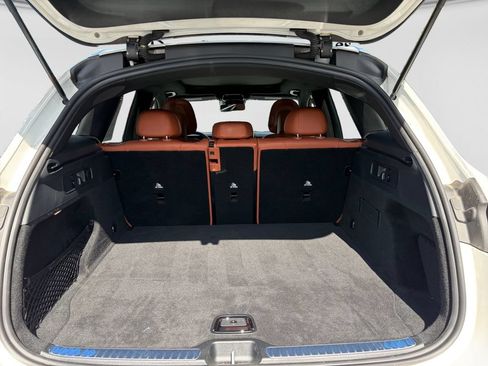 Used 2026 Mercedes-Benz GLC 300 4MATIC image 19