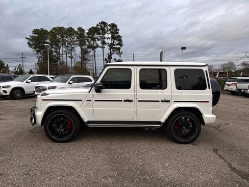 Certified 2022 Mercedes-Benz G 63 AMG 4MATIC image 2