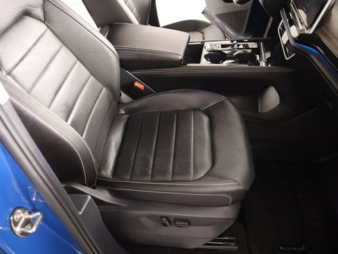 Used 2025 Volkswagen Atlas SEL image 14