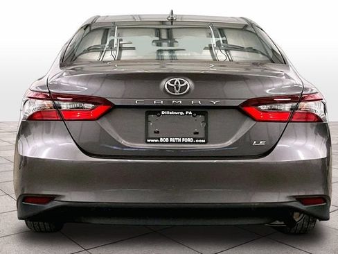 Used 2021 Toyota Camry LE FWD image 4