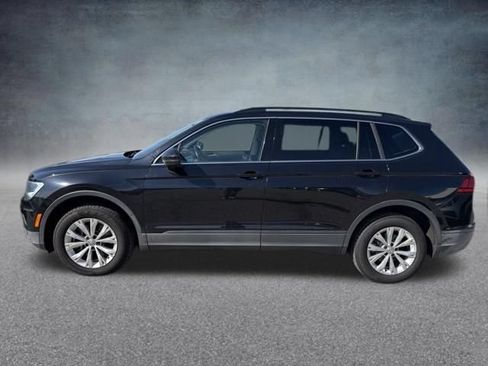 Used 2019 Volkswagen Tiguan SE w/ Panoramic Sunroof Package AWD/4WD image 11