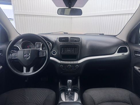 Used 2016 Dodge Journey SXT w/ Comfort/Convenience Group image 17