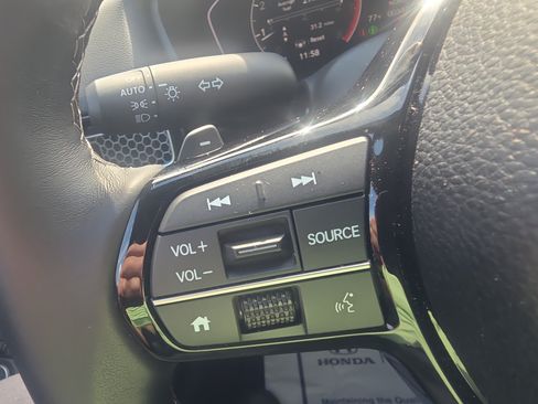 Used 2024 Honda Civic Sport image 26
