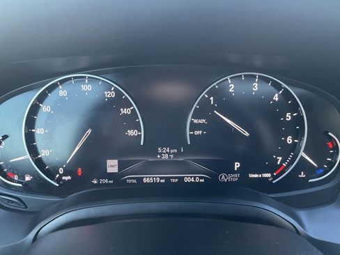 Used 2020 BMW 330i xDrive Sedan w/ Driving Assistance Package image 30