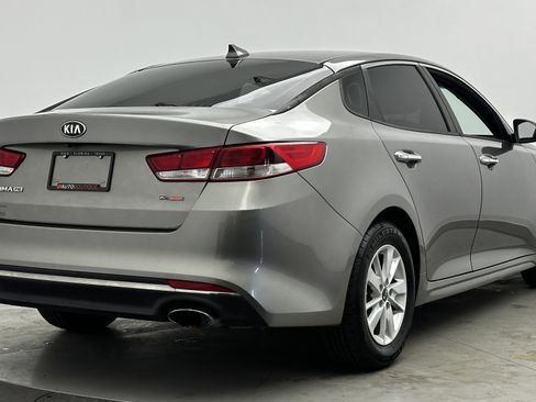 Used 2018 Kia Optima LX image 7