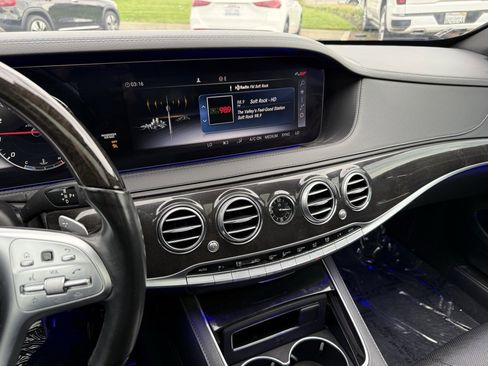 Used 2020 Mercedes-Benz S 450 Sedan image 22