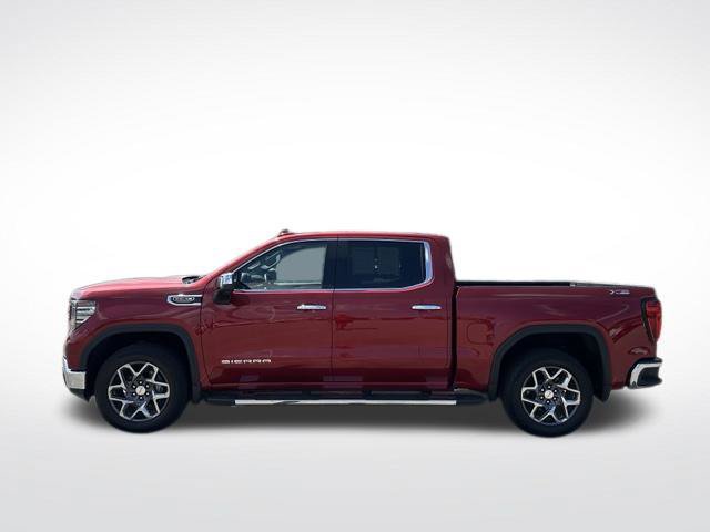 Used 2025 GMC Sierra 1500 SLT w/ SLT Premium Plus Package AWD/4WD image 4