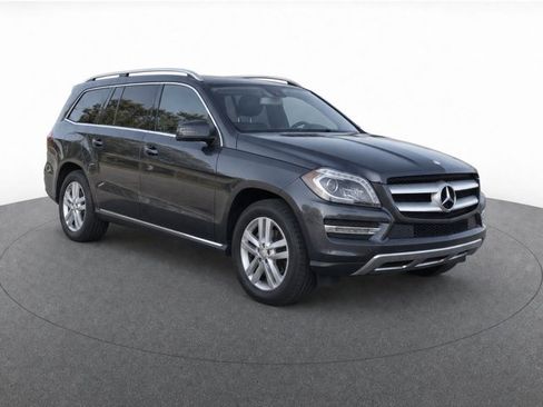 Used 2016 Mercedes-Benz GL 450 4MATIC image 3