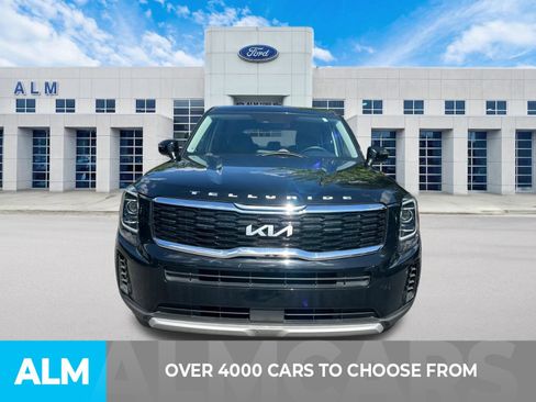 Used 2022 Kia Telluride LX AWD/4WD image 2