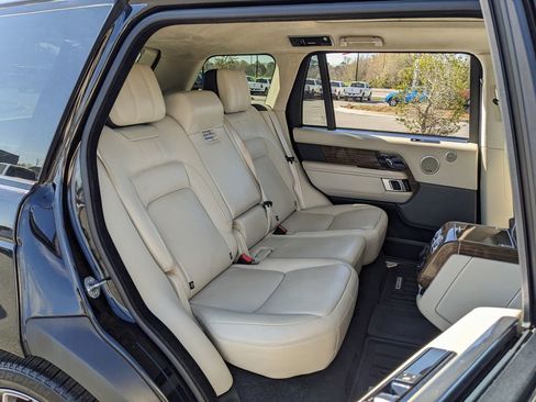 Used 2019 Land Rover Range Rover Long Wheelbase Supercharged image 59