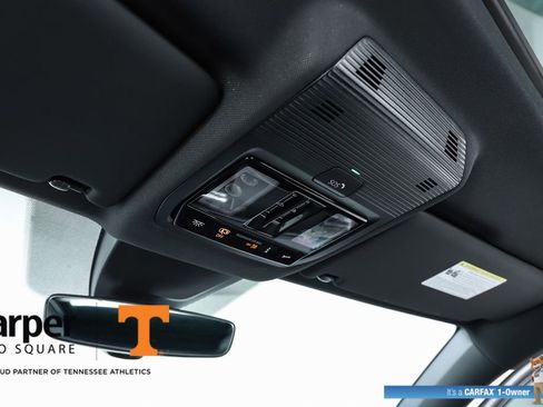 Used 2025 Volkswagen Atlas Cross Sport SE w/ Panoramic Sunroof Package image 26