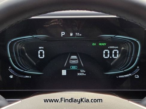 Certified 2025 Kia Niro EX image 27