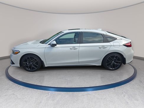 Used 2024 Honda Civic Sport Touring image 8