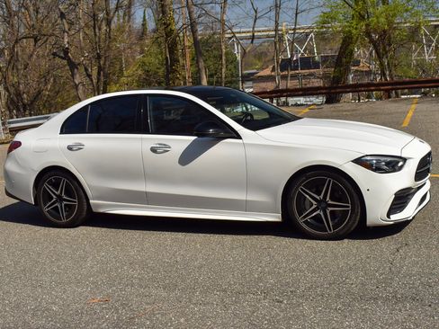 Used 2023 Mercedes-Benz C 300 4MATIC Sedan w/ AMG Line w/ Night Package image 10