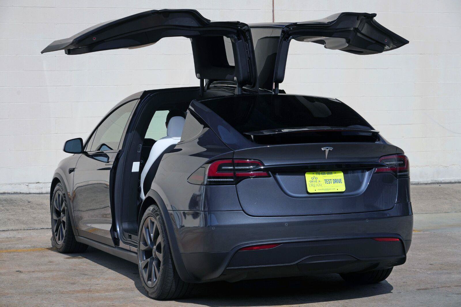 Used 2023 Tesla Model X AWD/4WD image 51