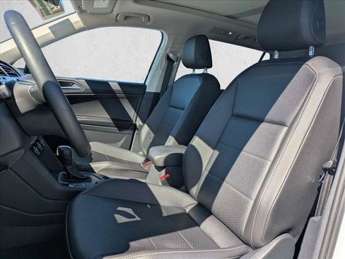 Used 2020 Volkswagen Tiguan SEL w/ 3rd Row Seat Package AWD/4WD image 17
