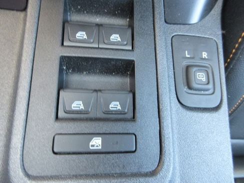 Used 2024 Ford Bronco Badlands AWD/4WD image 24