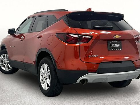 Used 2022 Chevrolet Blazer LT FWD image 12