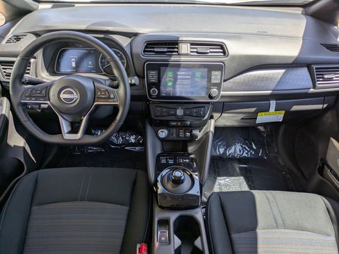 New 2025 Nissan Leaf SV Plus image 9