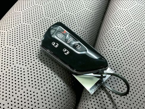 New 2025 Volkswagen ID. Buzz Pro S image 32