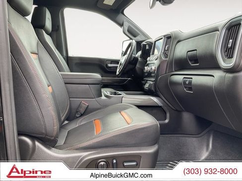 Used 2022 GMC Sierra 2500 AT4 w/ AT4 Preferred Package AWD/4WD image 15