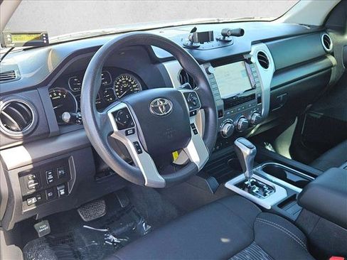 Used 2021 Toyota Tundra SR5 w/ Trail Edition AWD/4WD image 12