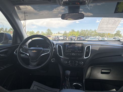 Used 2024 Chevrolet Equinox LT AWD/4WD image 21