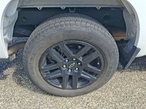 Certified 2023 Chevrolet Silverado 1500 Custom w/ LPO, Dark Essentials Package AWD/4WD image 8