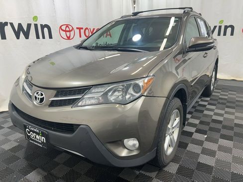 Used 2013 Toyota RAV4 XLE image 3