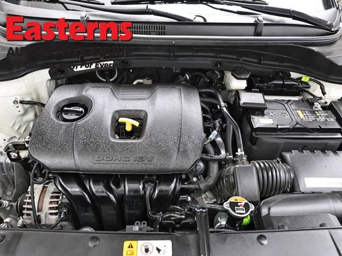 Used 2025 Kia Soul LX w/ LX Technology Package FWD image 7