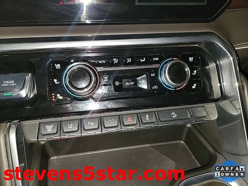 Used 2024 GMC Sierra 2500 Denali Ultimate image 15