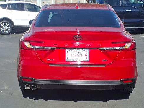 Certified 2025 Toyota Camry SE w/ Convenience Package image 5