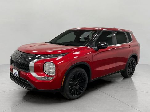 New 2026 Mitsubishi Outlander LE AWD/4WD image 40