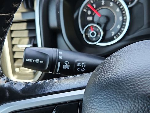 Used 2021 RAM 1500 Big Horn RWD image 30