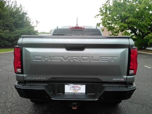 Certified 2024 Chevrolet Colorado ZR2 w/ ZR2 Convenience Package III AWD/4WD image 7