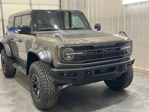 Used 2025 Ford Bronco Raptor AWD/4WD image 2