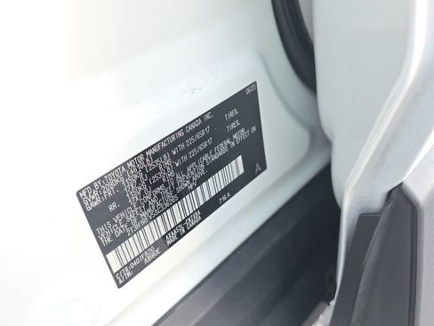 Used 2025 Toyota RAV4 LE FWD image 27